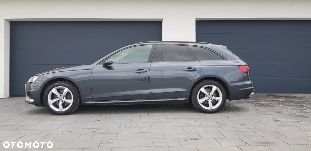 Audi A4 Avant 35 TDI Sport S tronic - 13