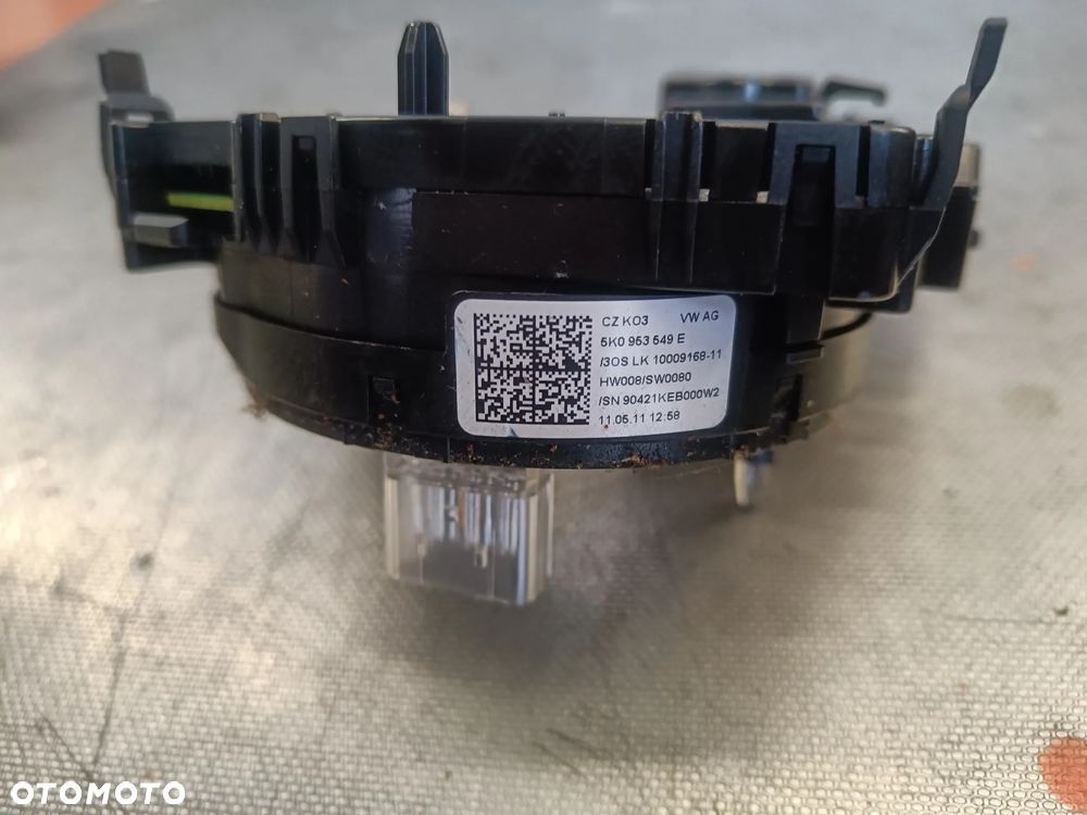 Taśma Zwijak Skoda Octavia VW Golf Passat Seat Leon Audi Airbag 5K0953549E - 4