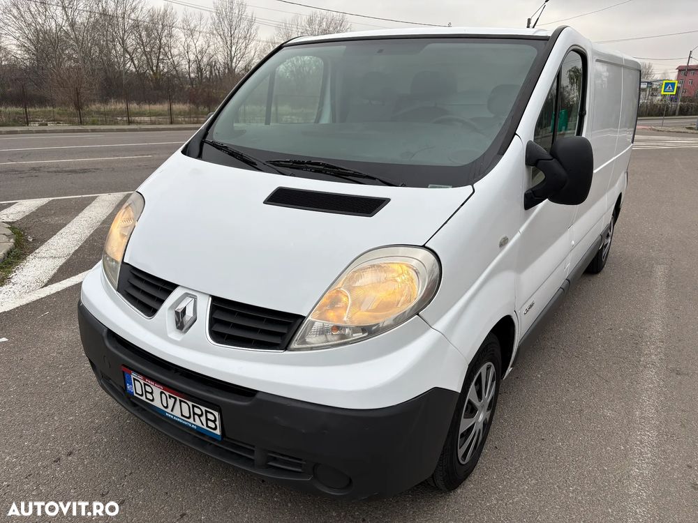 Renault Trafic 2.0 dCi 115 Combi L2H1 - 12