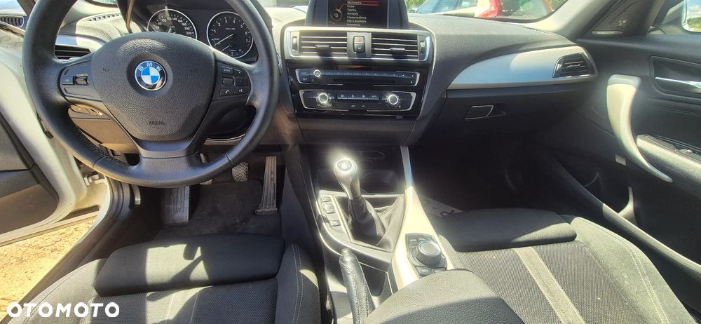 BMW Seria 1 - 16