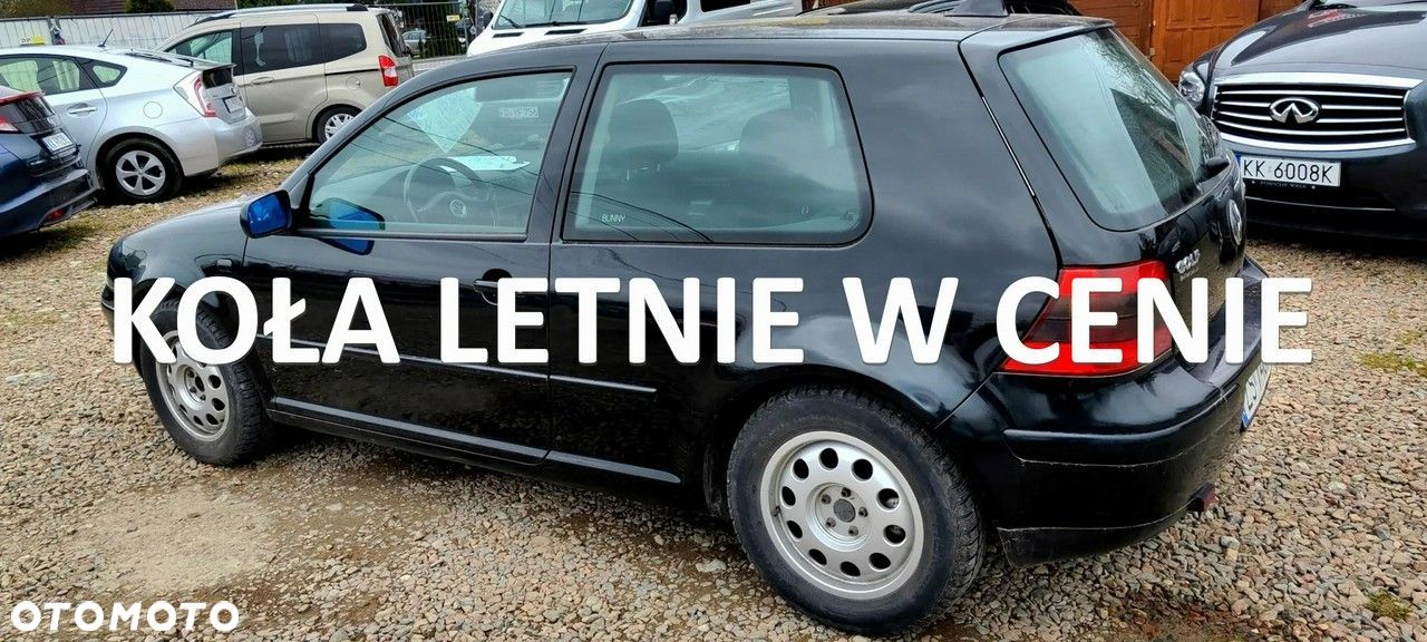 Volkswagen Golf - 1
