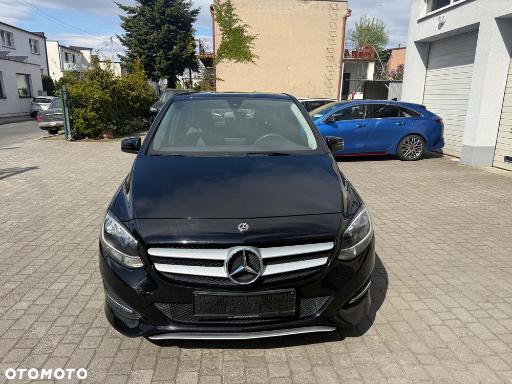 Mercedes-Benz Klasa B 200 d 7G-DCT Edition - 3