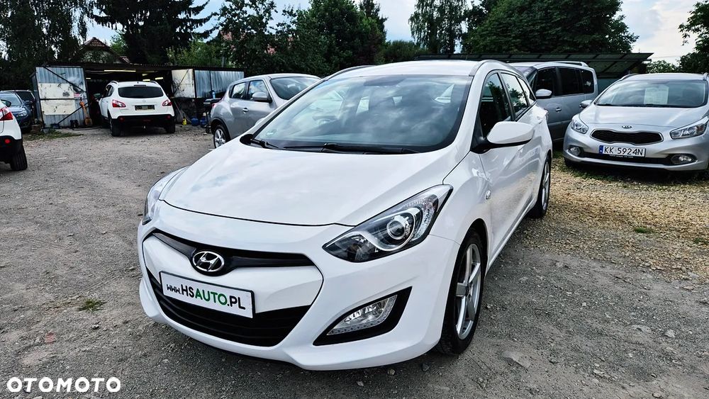 Hyundai i30 1.4 Intro Edition - 2