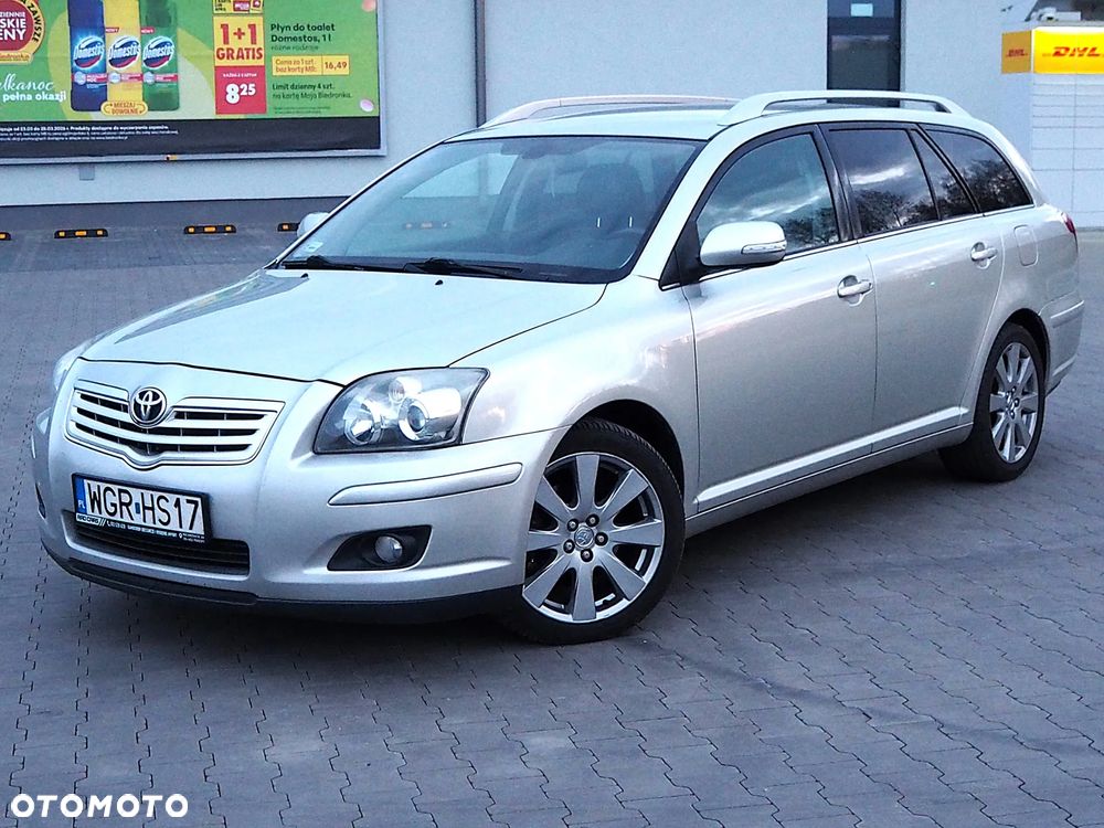 Toyota Avensis 2.0 D-4D Platinium - 1