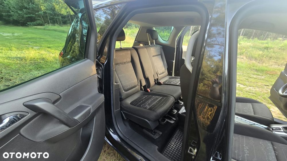 Opel Meriva - 14