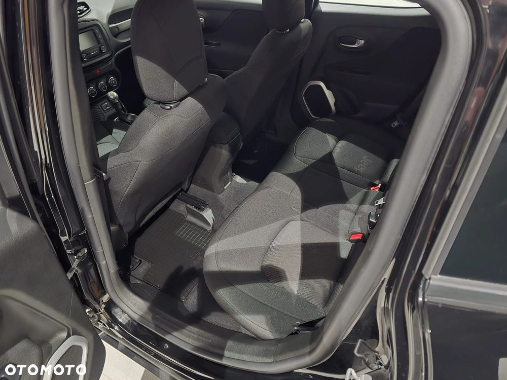 Jeep Renegade 1.6 E-TorQ Sport FWD - 9