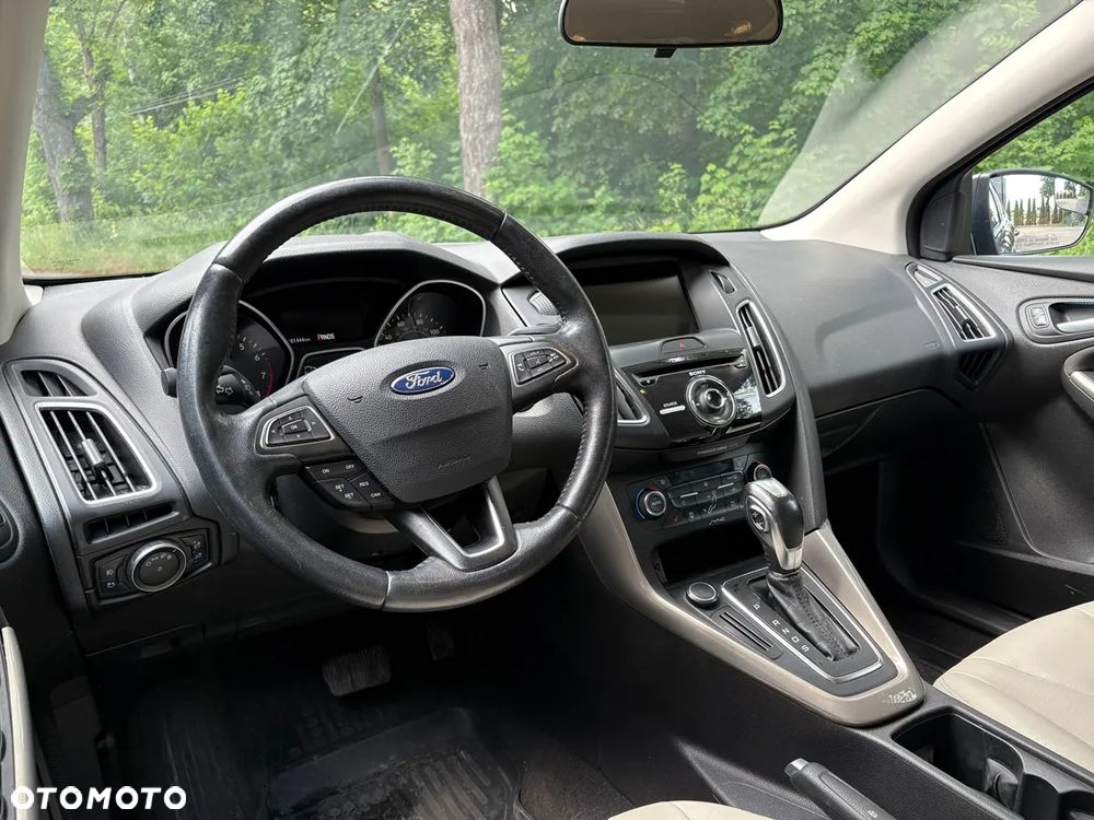 Ford Focus - 9