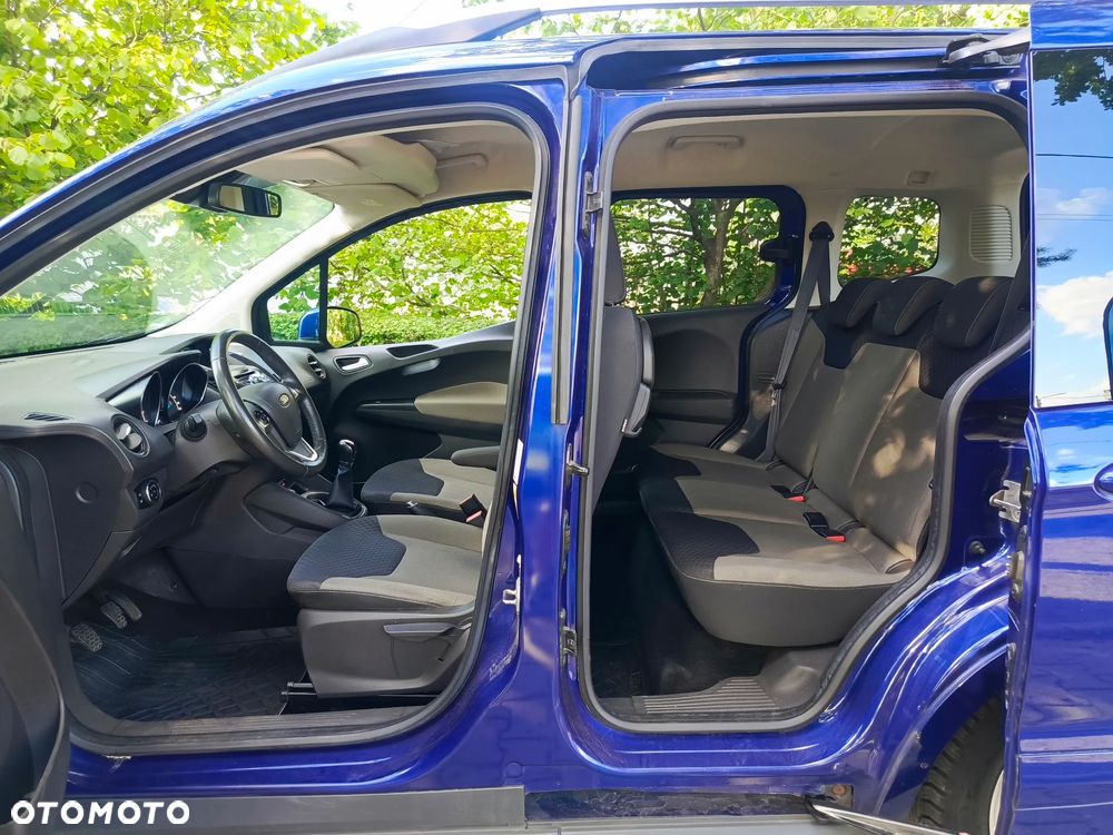 Ford Tourneo Courier 1.0 EcoBoost Titanium - 16