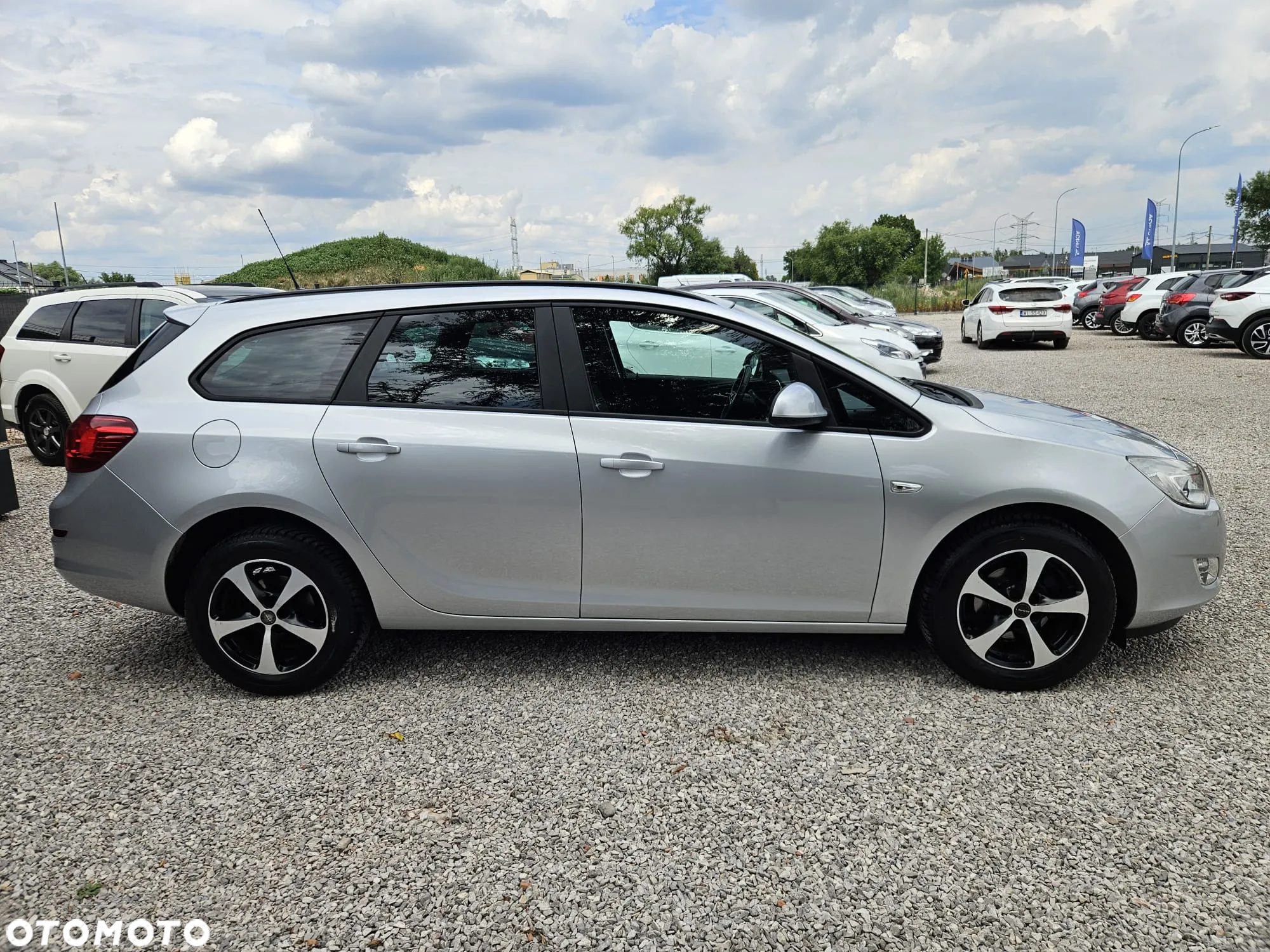 Opel Astra 1.4 Sports Tourer ecoFLEX Design Edition - 9