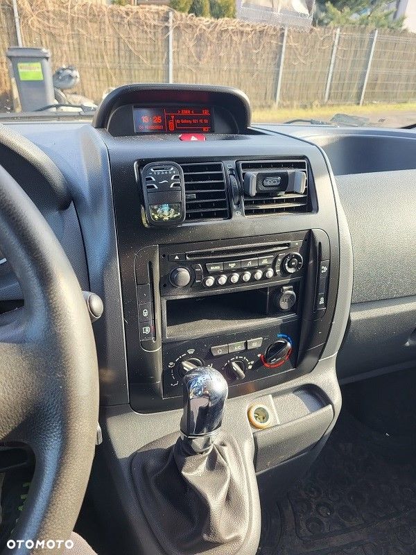 Peugeot Expert - 11