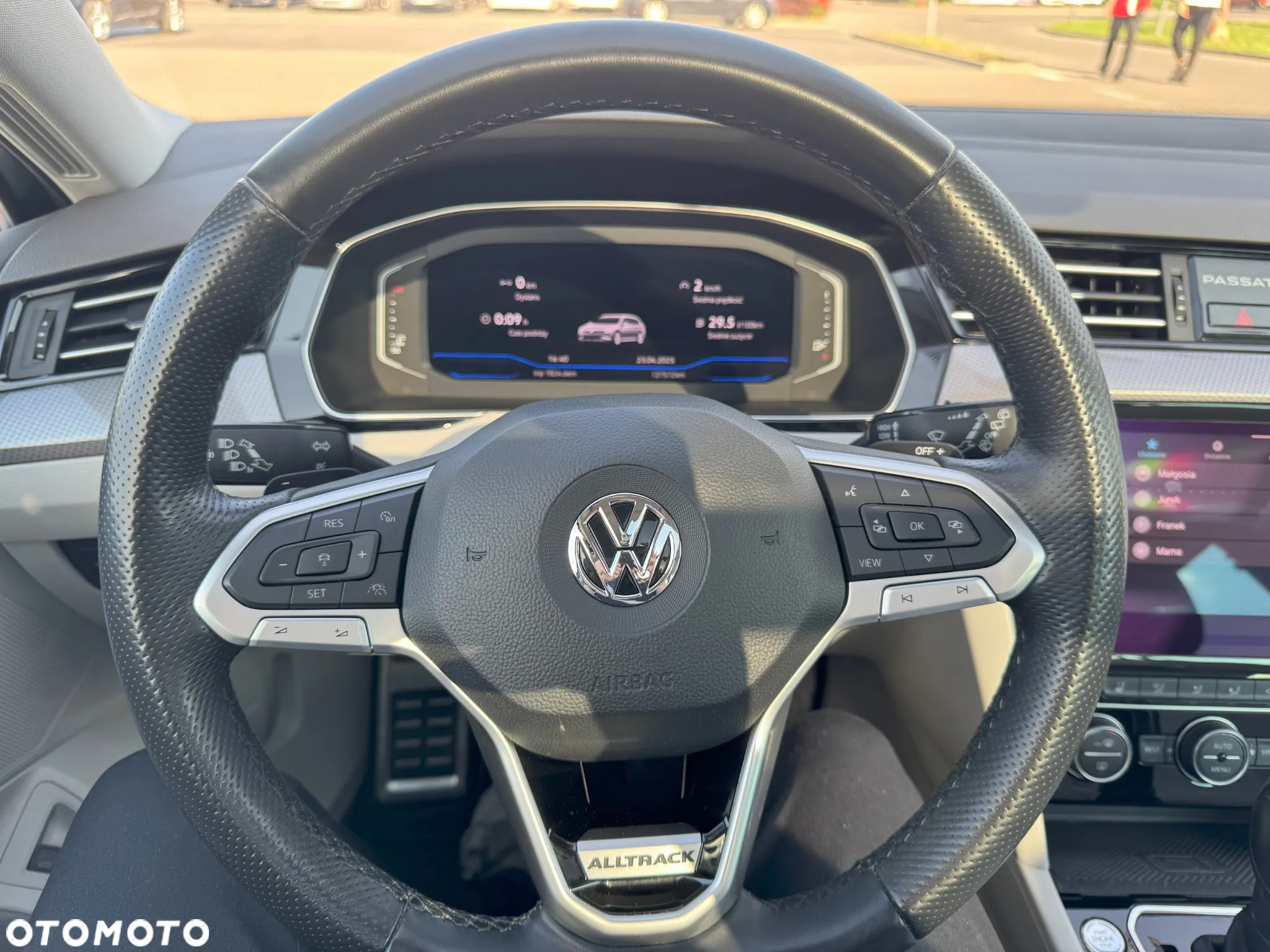 Volkswagen Passat - 20