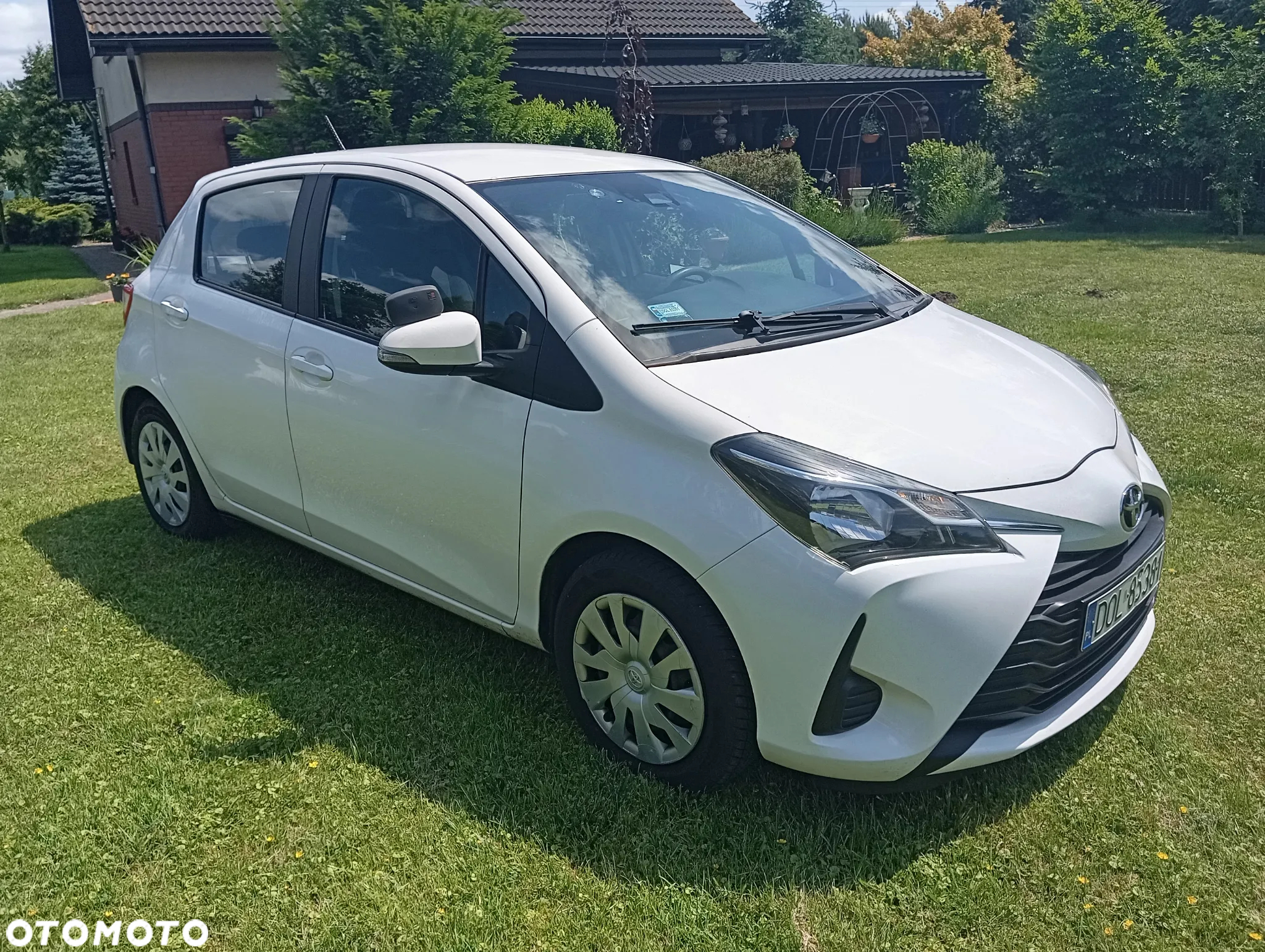 Toyota Yaris 1.0 Active - 2