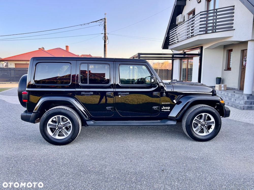 Jeep Wrangler Unlimited GME 2.0 Turbo Sahara - 29