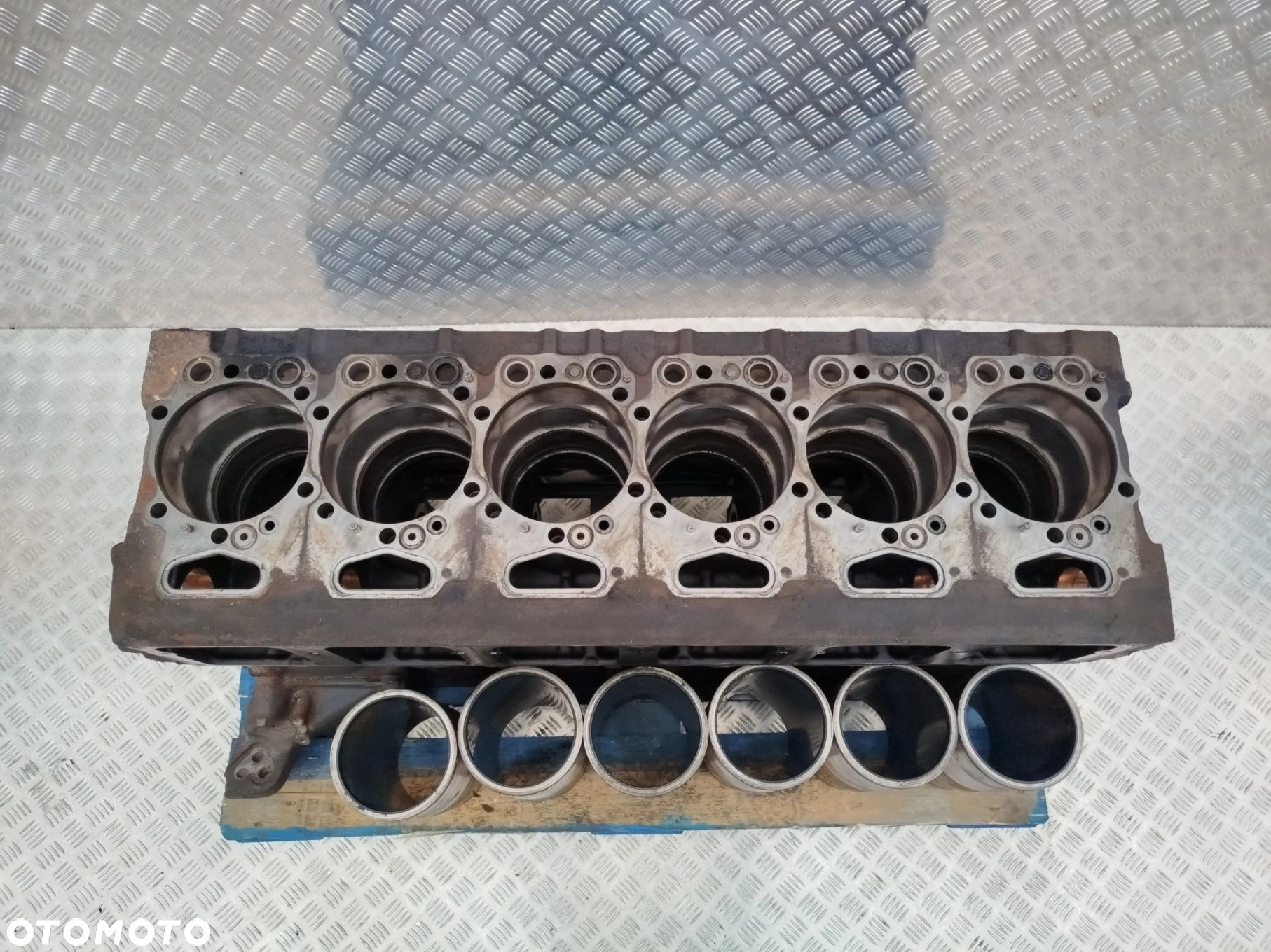 BLOK SILNIKA SCANIA EURO 5 XPI DC 1305 - 3