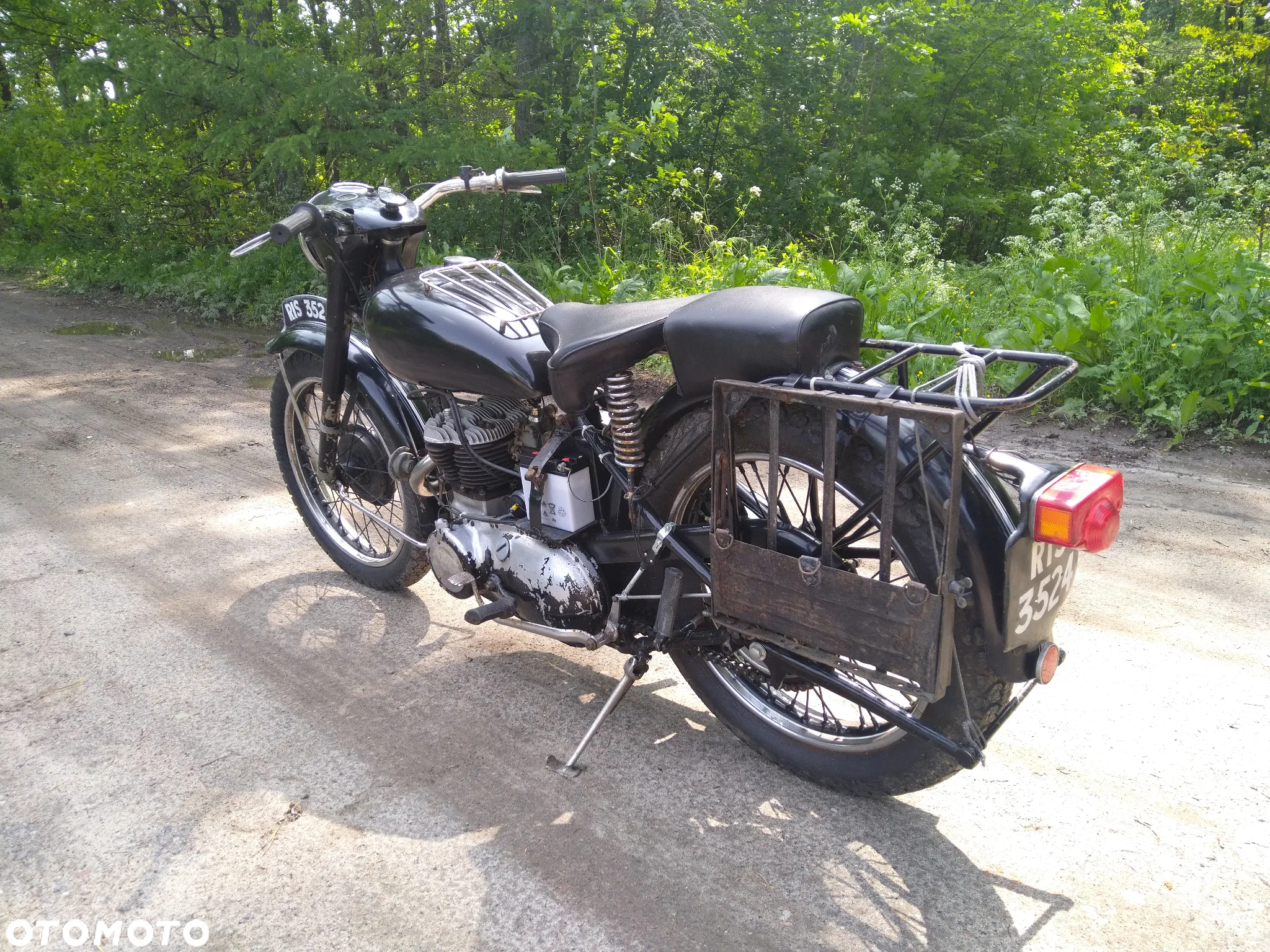 Triumph Inny - 5