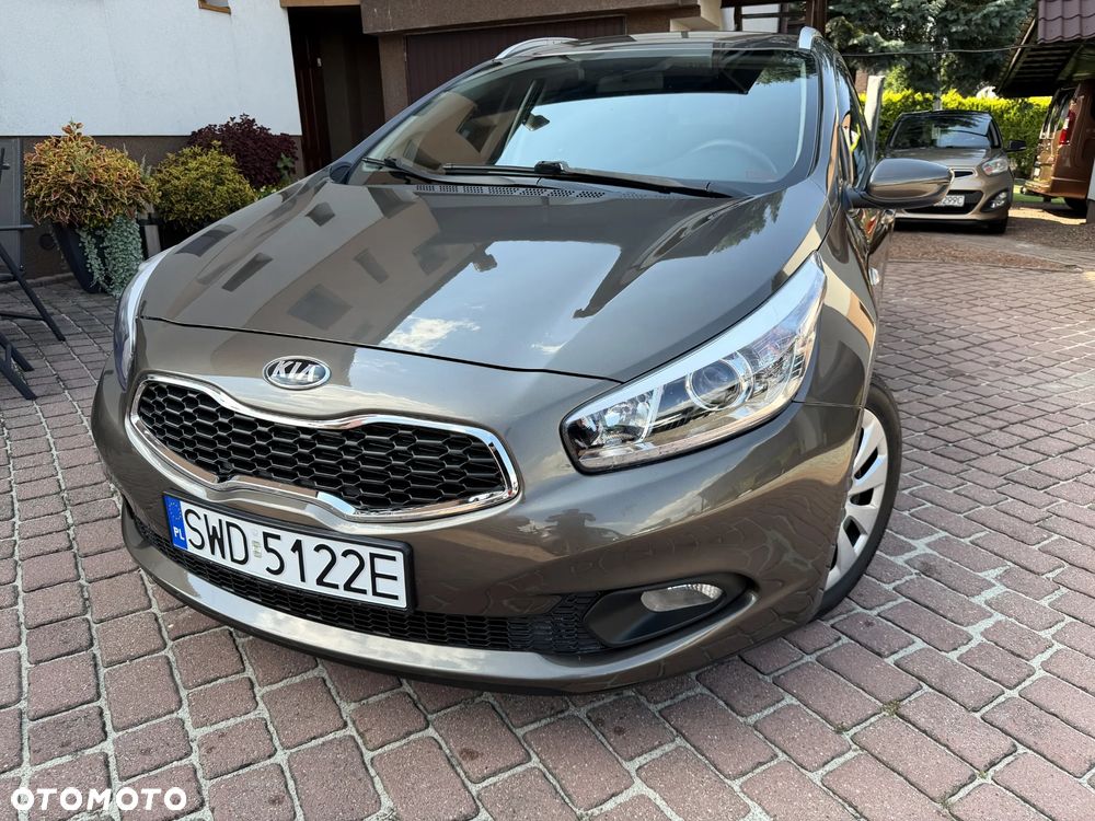 Kia Ceed 1.4 CVVT Spirit - 10