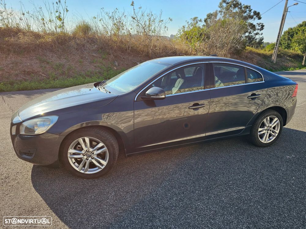Volvo S60 1.6 D2 Drive Momentum Powershift Start/Stop - 3