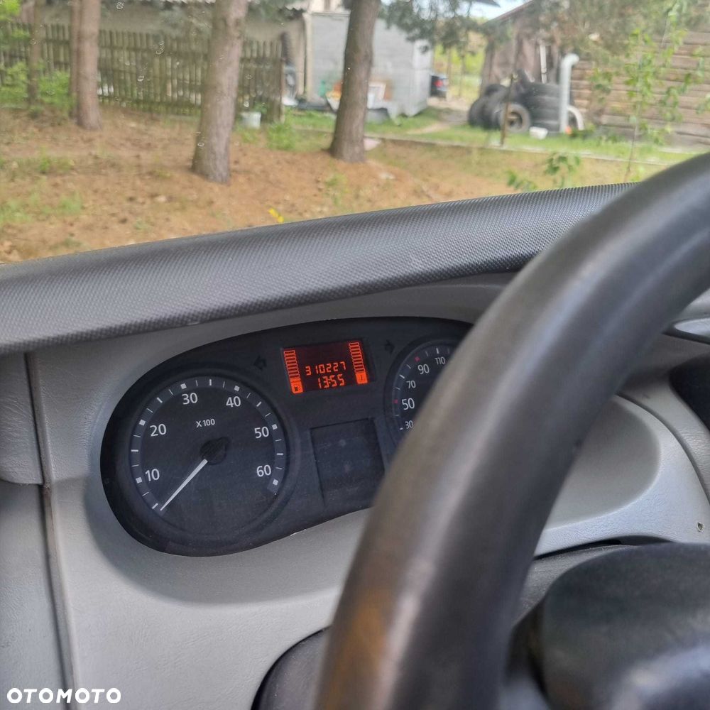 Renault Trafic - 5
