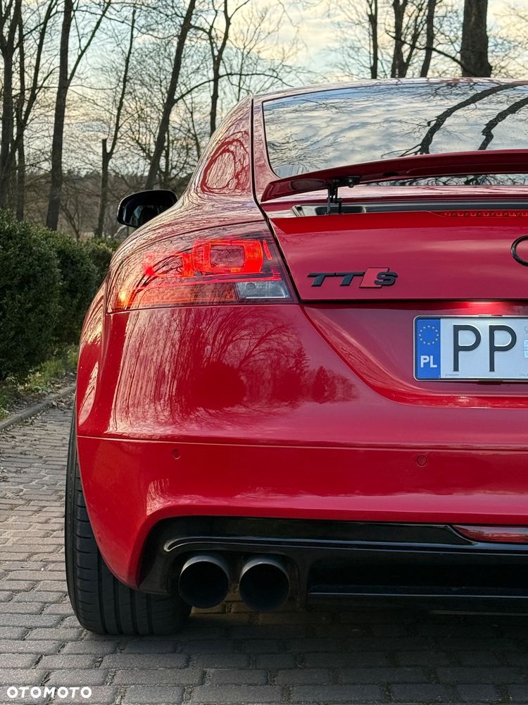 Audi TT S Coupé - 25