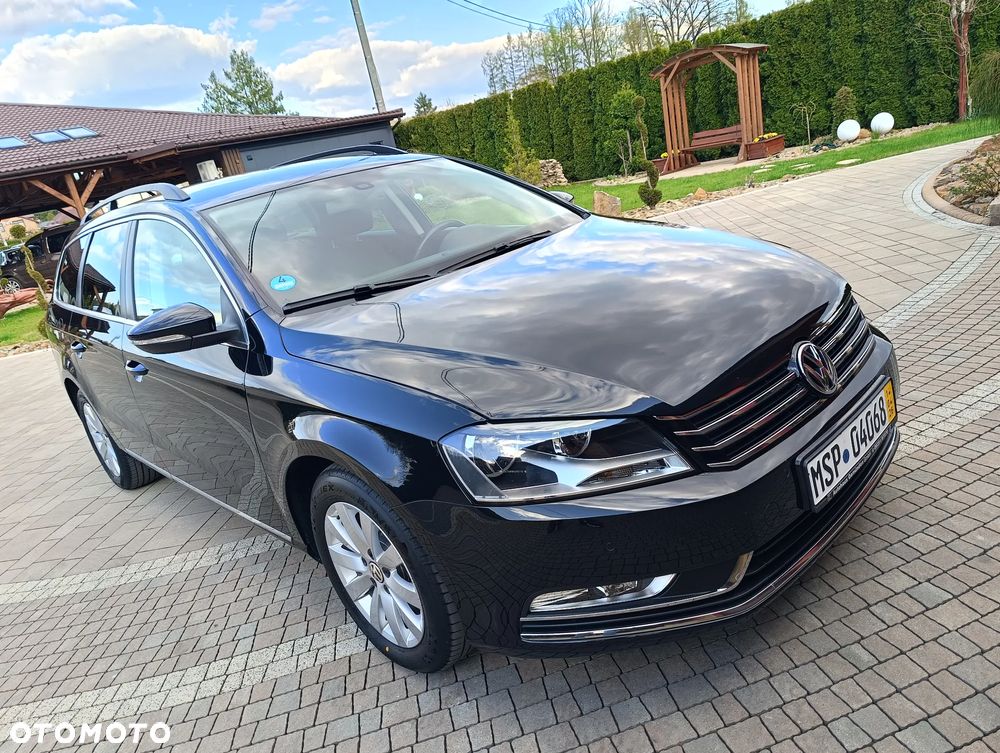 Volkswagen Passat 2.0 Blue TDI SCR Trendline - 23