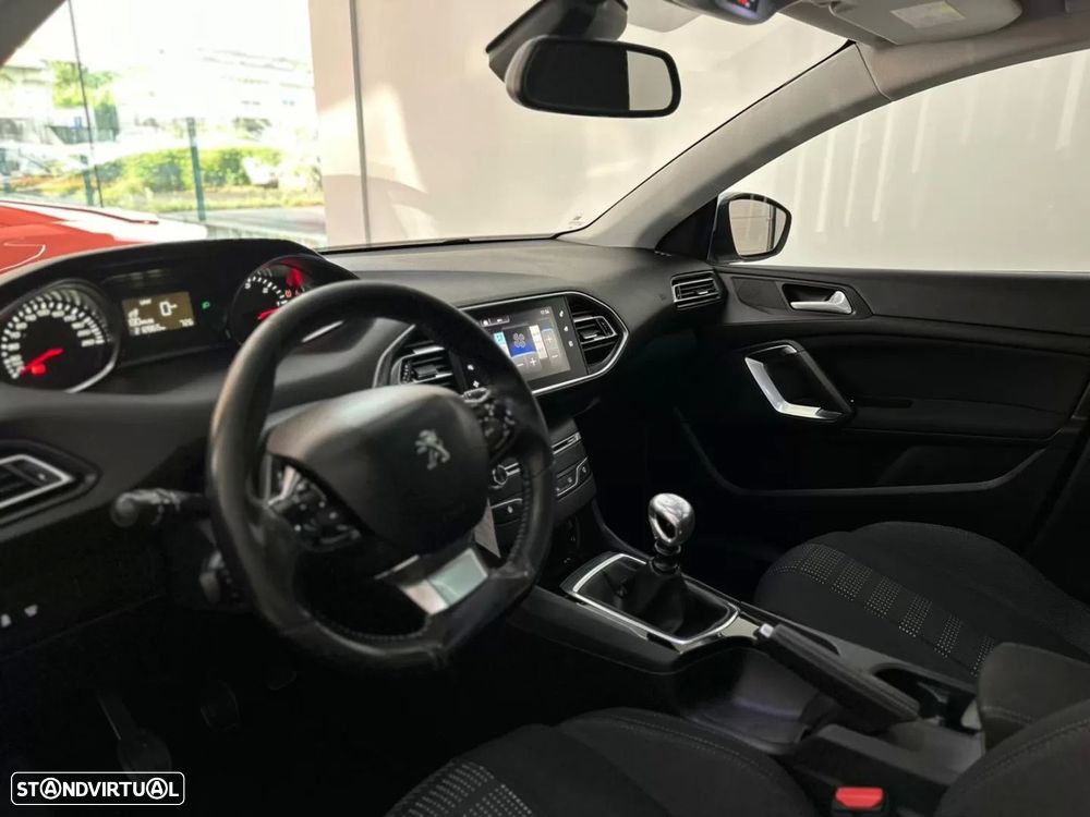 Peugeot 308 SW 1.6 BlueHDi Active - 11