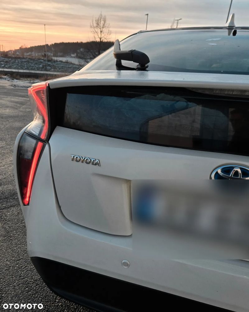 Toyota Prius - 8