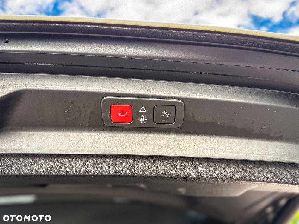 Peugeot 5008 1.5 BlueHDi GT S&S - 26