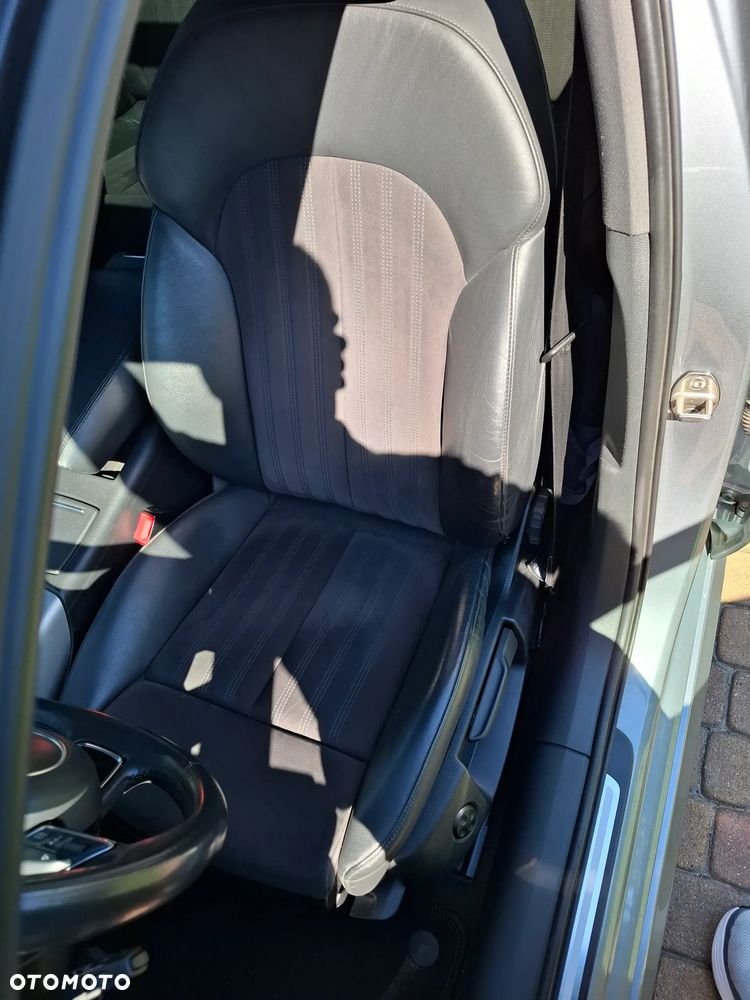 Audi A6 Avant 2.0 TDI Quattro S tronic - 11