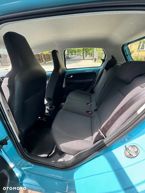 Volkswagen up! 1.0 high - 13