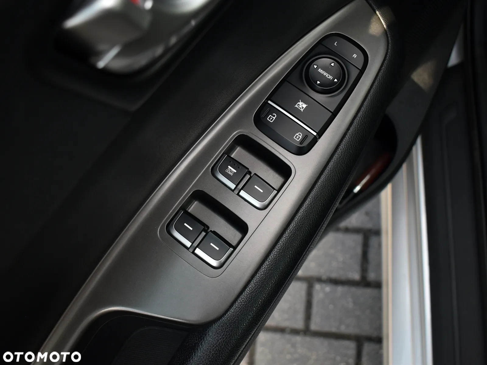 Kia Optima - 27