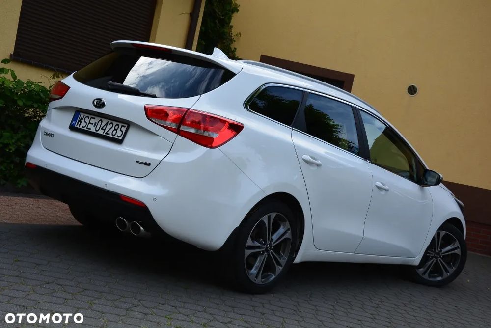 Kia Ceed 1.6 CRDi GT Line - 21