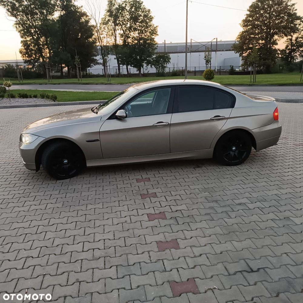BMW Seria 3 - 1