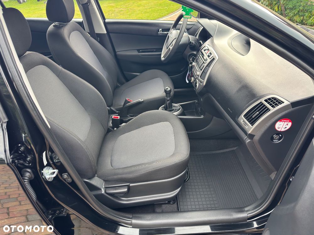 Hyundai i20 - 26