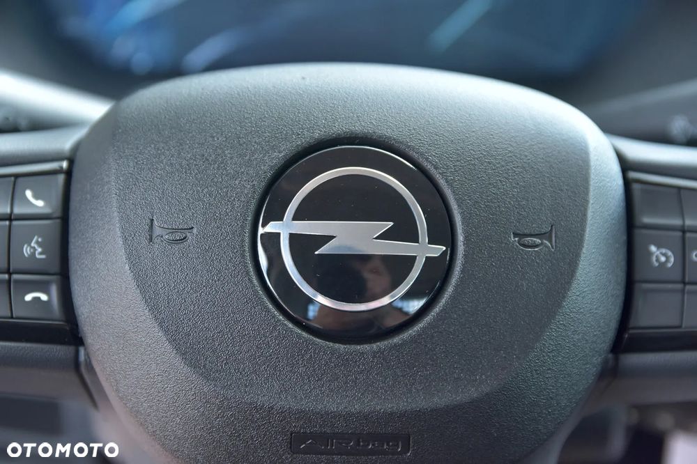 Opel Movano Skrzynia 4000x2000 Fabryczna Zabudowa - 13