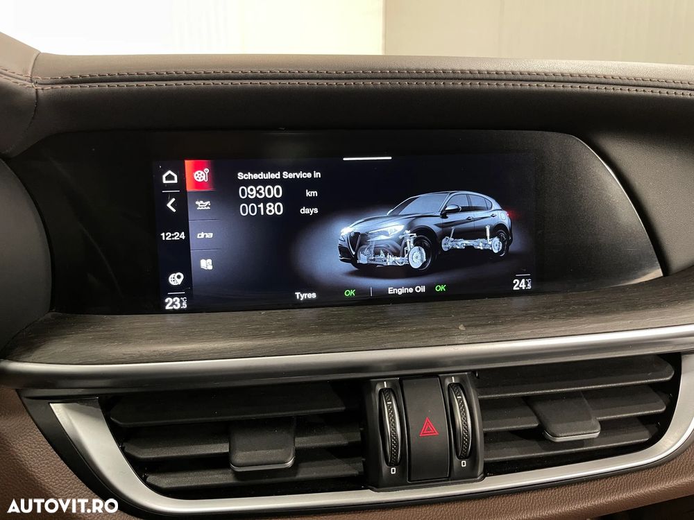 Alfa Romeo Stelvio 2.0 Turbo AWD AT8 Veloce - 22
