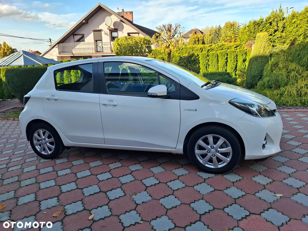 Toyota Yaris Hybrid 1.5 VVT-i Comfort - 4