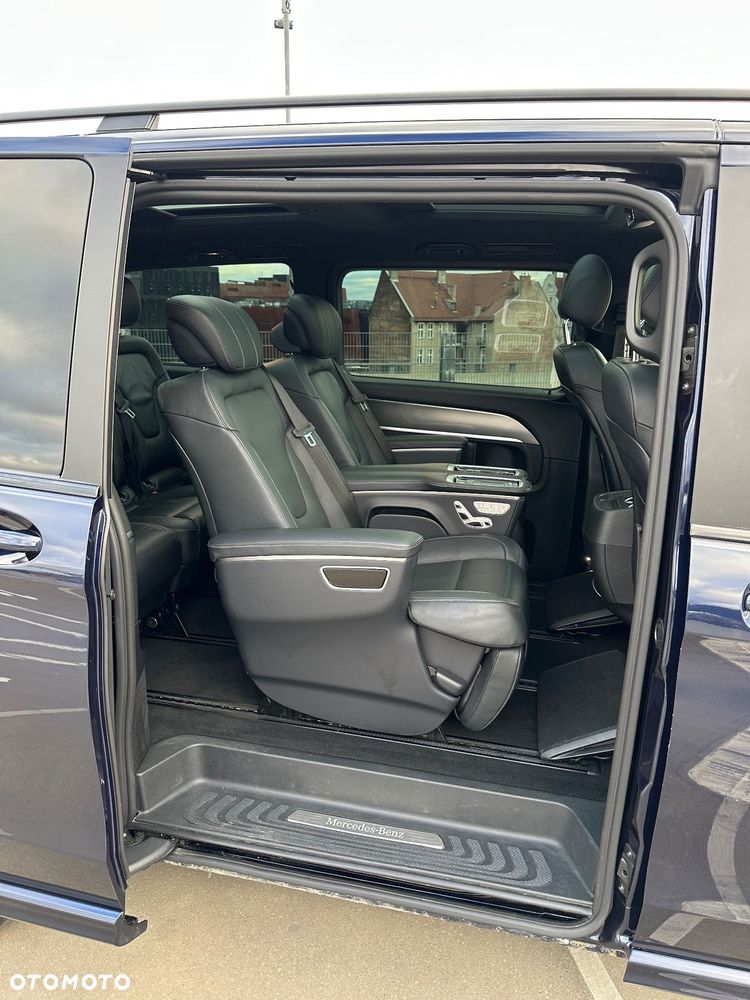 Mercedes-Benz Klasa V 300 d 4-Matic Exclusive 9G-Tronic (d³ugi) - 7