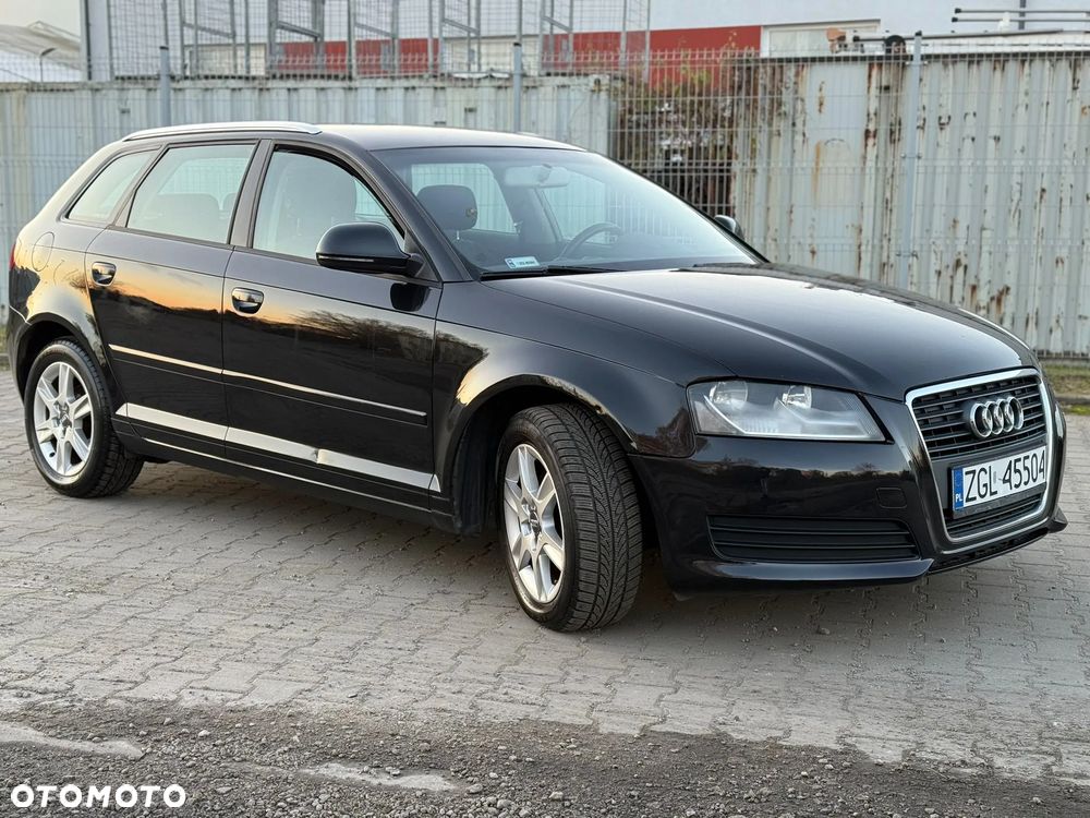 Audi A3 Sportback 2009 photo 2