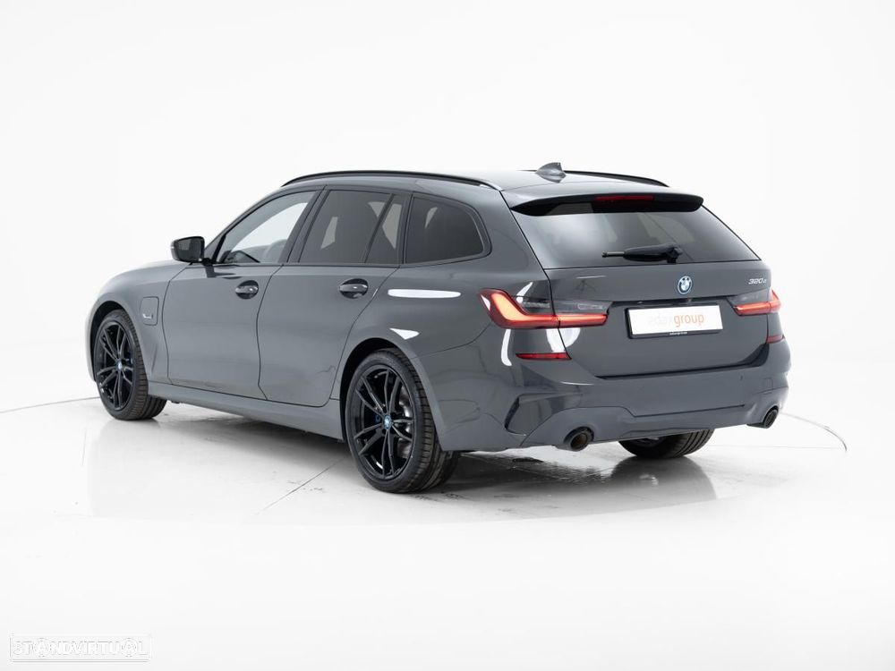 BMW 320 e Pack Desportivo M Auto - 5