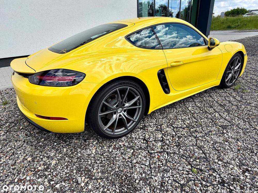 Porsche 718 Cayman GPF - 3
