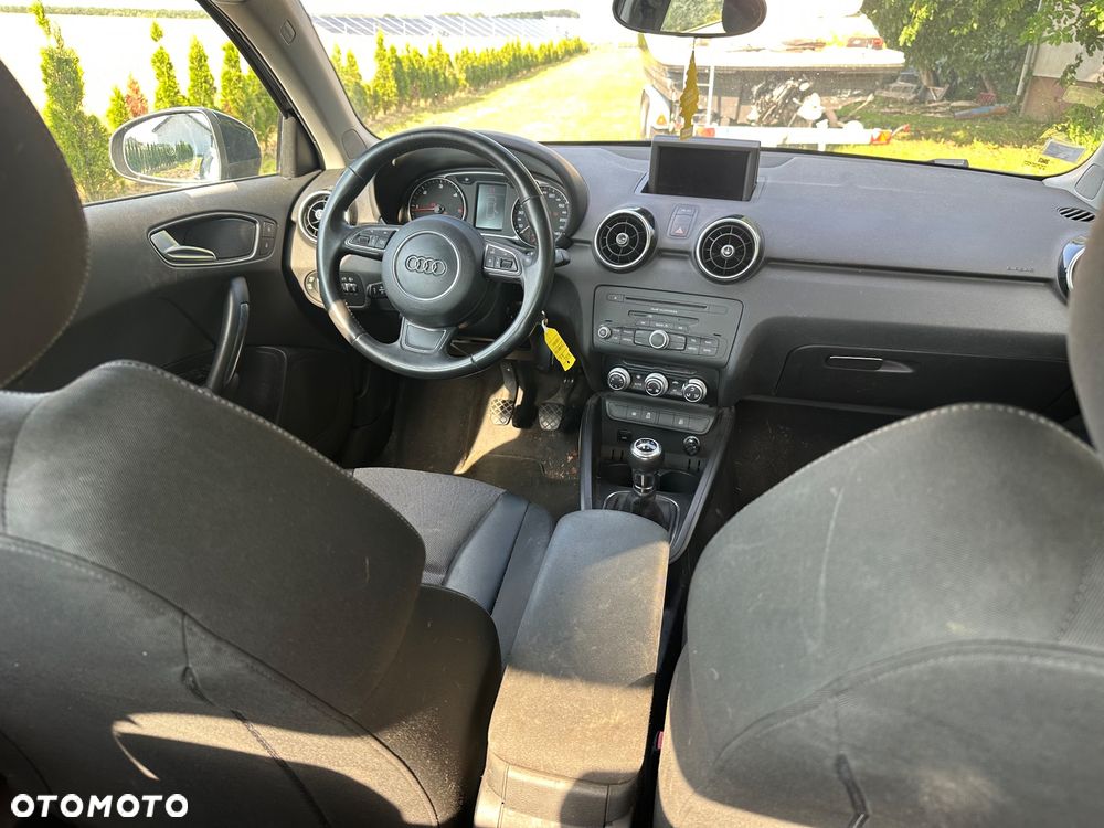 Audi A1 Sportback 1.6 TDI Attraction - 16