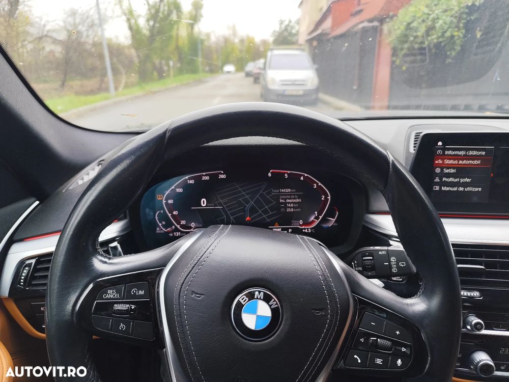 BMW Seria 5 518d Touring Aut. Luxury Line - 10