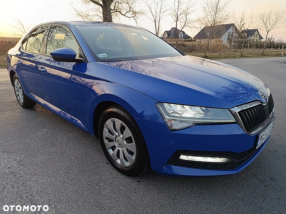 Skoda Superb 2.0 TDI Ambition - 21