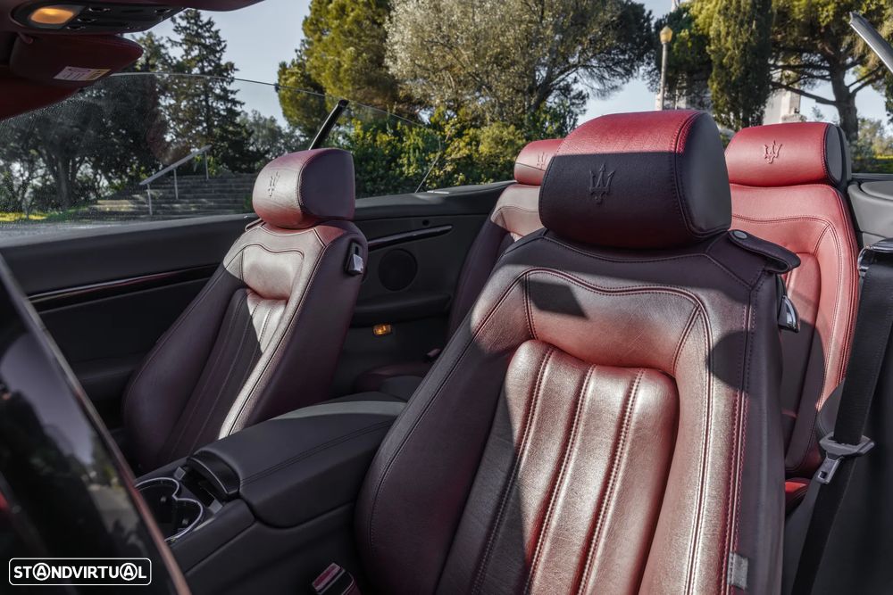 Maserati Grancabrio - 25