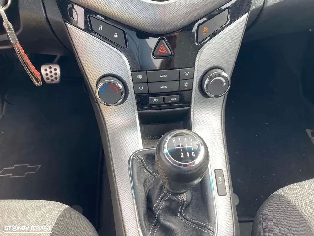 Chevrolet Cruze 2.0 VCDi LT - 15