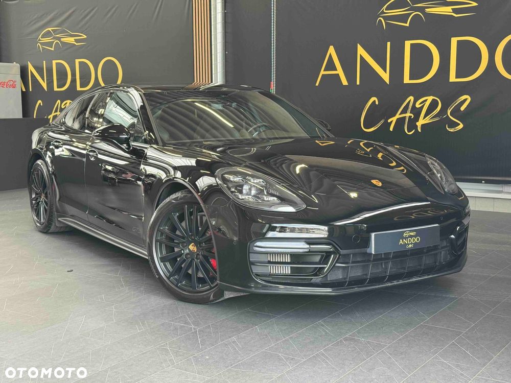 Porsche Panamera GTS - 1
