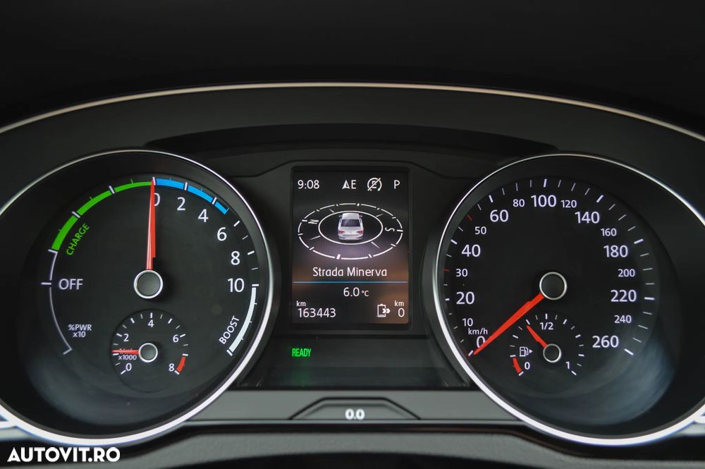 Volkswagen Passat 1.4 TSI DSG GTE - 19