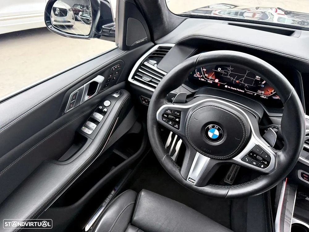BMW X7 M50d - 17
