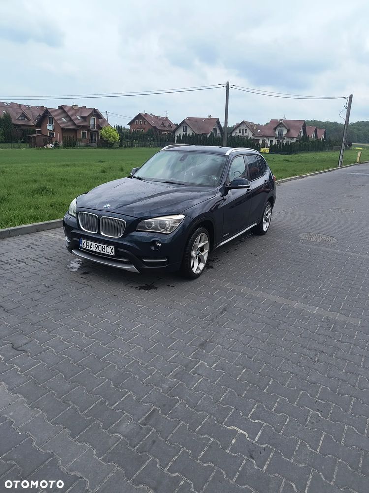 BMW X1 xDrive20d Sport Line - 1