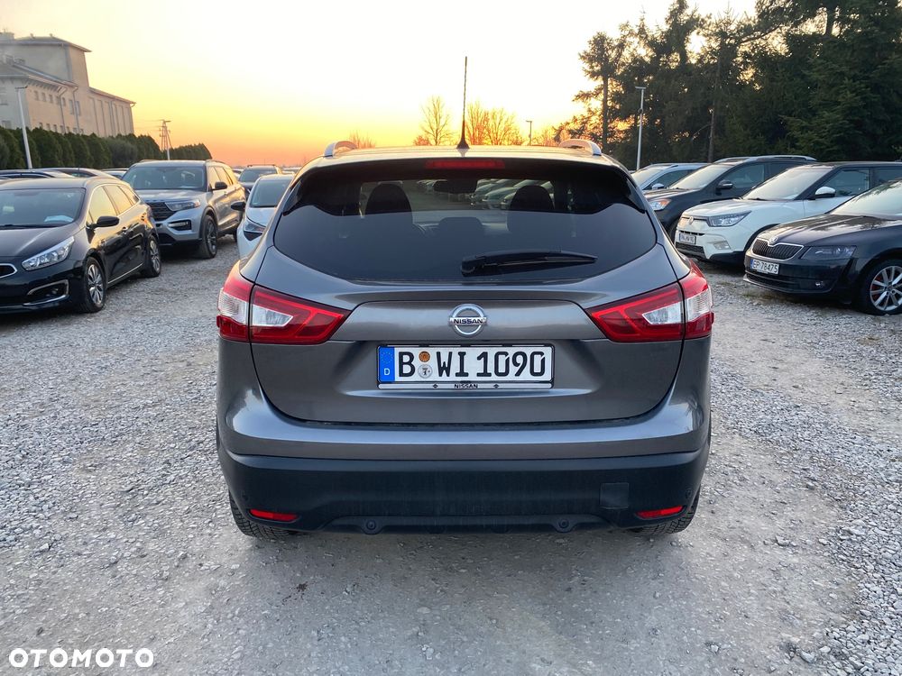 Nissan Qashqai 1.6 DIG-T N-Connecta - 5